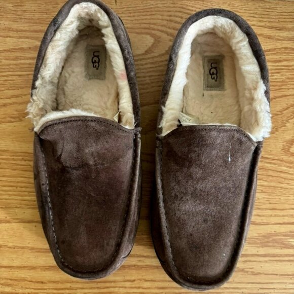 UGG Australia Mens Slip On Suede Moccasin Slippers  Size 13 Brown, Fur Lined EUC - Picture 1 of 10